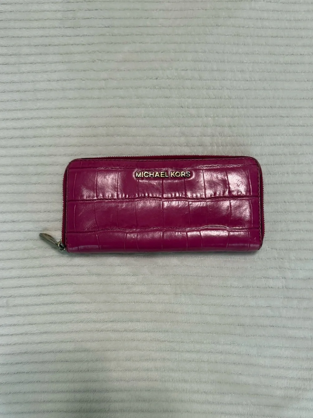 Michael Kors pink leather wallet